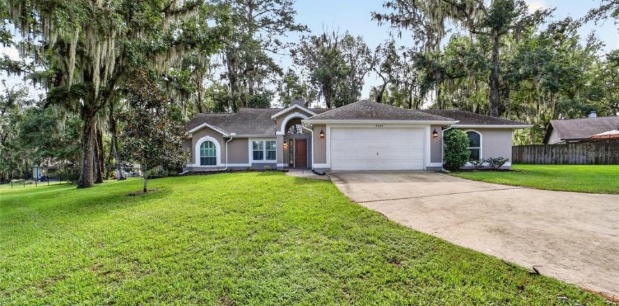 Villa ou maison à Ocala, Floride 3 chambres, 181.72 m2 № 2290580