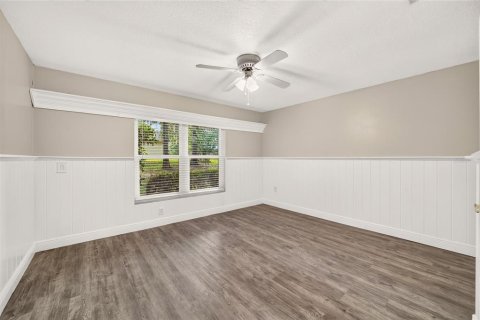 Villa ou maison à vendre à Ocala, Floride: 3 chambres, 181.72 m2 № 2290580 - photo 25