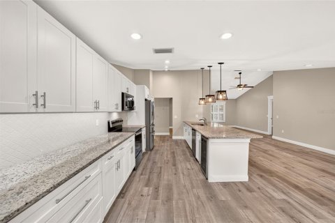 Villa ou maison à vendre à Ocala, Floride: 3 chambres, 181.72 m2 № 2290580 - photo 13