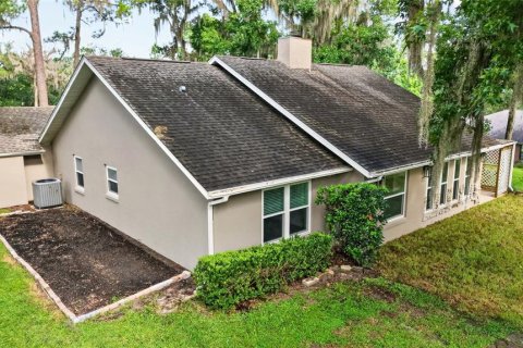 Villa ou maison à vendre à Ocala, Floride: 3 chambres, 181.72 m2 № 2290580 - photo 5