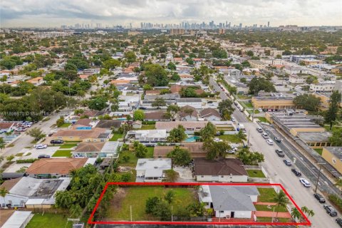 Купить виллу или дом в Майами, Флорида 3 спальни, 153.1м2, № 1953002 - фото 25