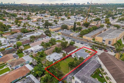 Купить виллу или дом в Майами, Флорида 3 спальни, 153.1м2, № 1953002 - фото 24