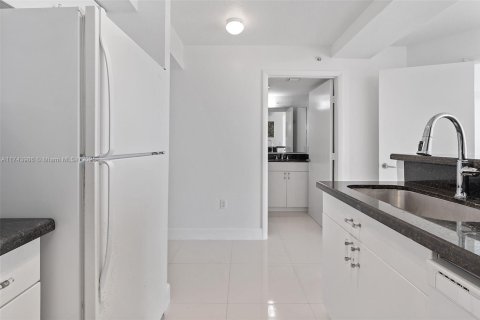 Condominio en venta en Miami, Florida, 1 dormitorio, 47.38 m2 № 1958939 - foto 23