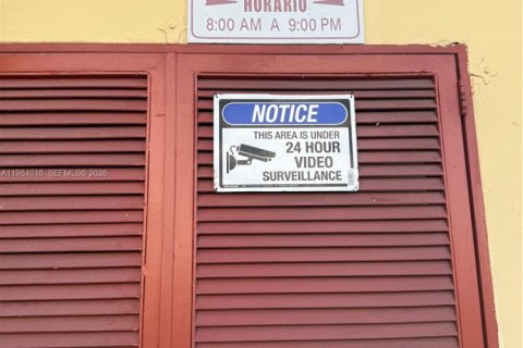 Condominio en alquiler en Miami, Florida, 1 dormitorio, 52.95 m2 № 2047302 - foto 13