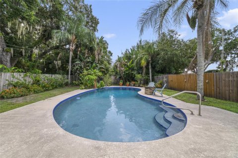 House in Orlando, Florida 2 bedrooms, 126.35 sq.m. № 1886509 - photo 28
