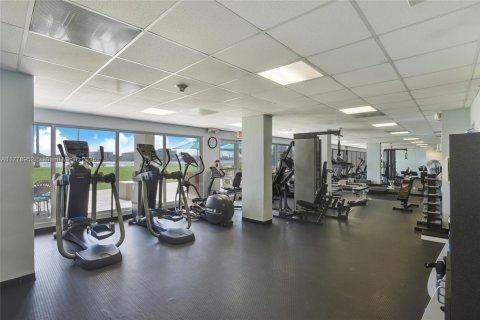 Condominio en venta en Fort Lauderdale, Florida, 1 dormitorio, 83.61 m2 № 1864303 - foto 21