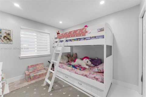 Casa en venta en Cutler Bay, Florida, 3 dormitorios, 121.61 m2 № 2001528 - foto 17