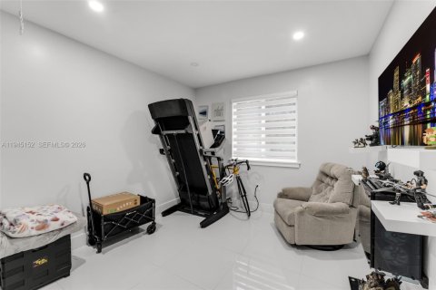 Casa en venta en Cutler Bay, Florida, 3 dormitorios, 121.61 m2 № 2001528 - foto 21