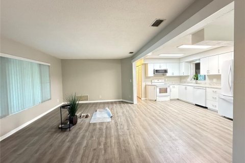 Casa en venta en Port Orange, Florida, 4 dormitorios, 157.93 m2 № 1842118 - foto 11