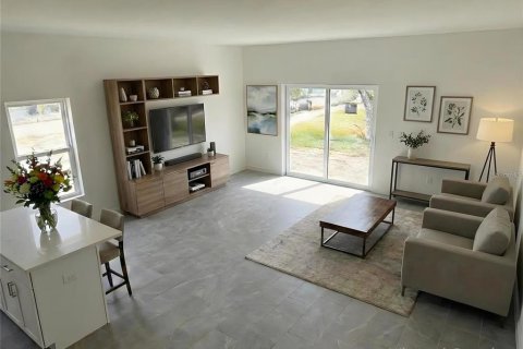 House in Sanford, Florida 3 bedrooms, 134.43 sq.m. № 2222222 - photo 3