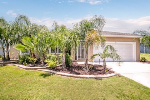 Villa ou maison à vendre à Ocala, Floride: 3 chambres, 104.05 m2 № 1666747 - photo 1