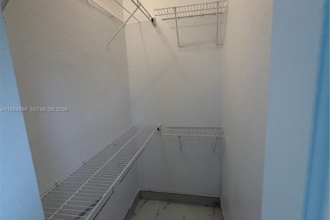 Copropriété à louer à Miami, Floride: 2 chambres, 131.46 m2 № 2046742 - photo 20