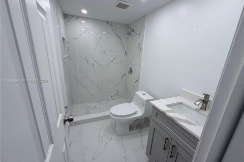 Copropriété à louer à Miami, Floride: 2 chambres, 131.46 m2 № 2046742 - photo 22