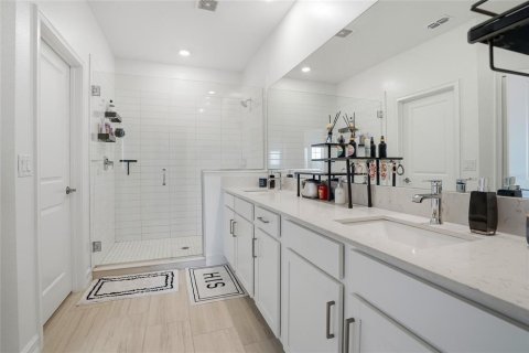 Casa en venta en Tampa, Florida, 4 dormitorios, 225.38 m2 № 2142261 - foto 26