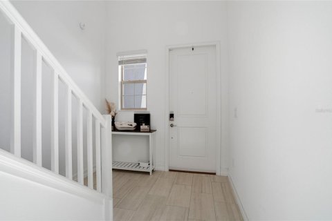 Casa en venta en Tampa, Florida, 4 dormitorios, 225.38 m2 № 2142261 - foto 11