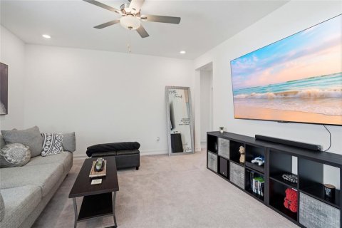 Casa en venta en Tampa, Florida, 4 dormitorios, 225.38 m2 № 2142261 - foto 21