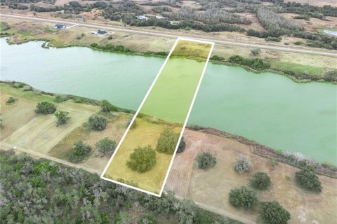 Terreno en venta en Fort Meade, Florida № 2229580 - foto 20