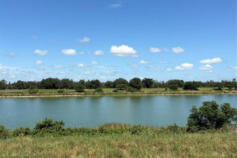 Terreno en venta en Fort Meade, Florida № 2229580 - foto 3