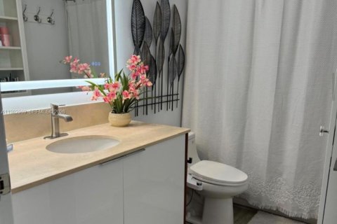 Copropriété à louer à Sunrise, Floride: 3 chambres, 118.08 m2 № 2049810 - photo 10