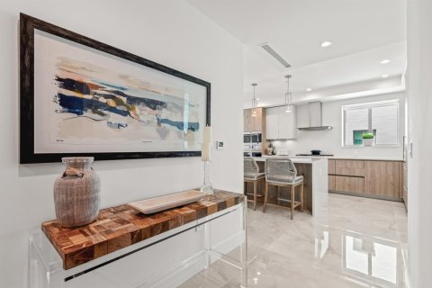 Copropriété à louer à Boca Raton, Floride: 3 chambres, 229.38 m2 № 2282461 - photo 3