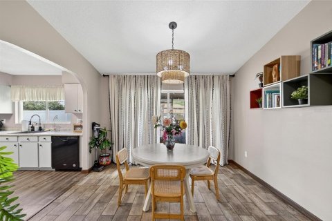 Villa ou maison à vendre à Plant City, Floride: 3 chambres, 102.56 m2 № 1898724 - photo 8
