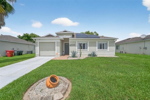 Villa ou maison à vendre à Plant City, Floride: 3 chambres, 102.56 m2 № 1898724 - photo 2