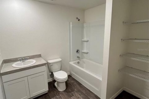 House in Hastings, Florida 3 bedrooms, 115.48 sq.m. № 1823949 - photo 5