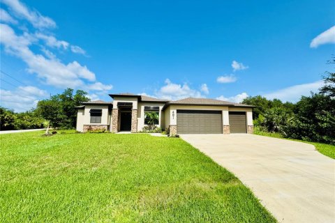 Villa ou maison à vendre à Port Charlotte, Floride: 3 chambres, 157.38 m2 № 2157716 - photo 3