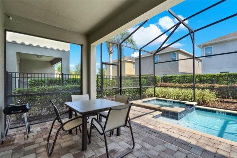 Casa en venta en Kissimmee, Florida, 8 dormitorios, 316.98 m2 № 1773878 - foto 30