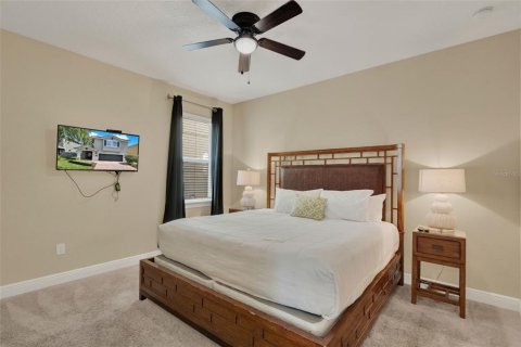 Casa en venta en Kissimmee, Florida, 8 dormitorios, 316.98 m2 № 1773878 - foto 11