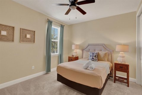 Casa en venta en Kissimmee, Florida, 8 dormitorios, 316.98 m2 № 1773878 - foto 27