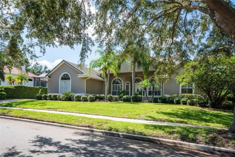 House in Orlando, Florida 4 bedrooms, 259.66 sq.m. № 1720300 - photo 4