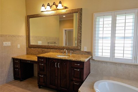 Casa en alquiler en Saint Petersburg, Florida, 3 dormitorios, 238.39 m2 № 1718341 - foto 23