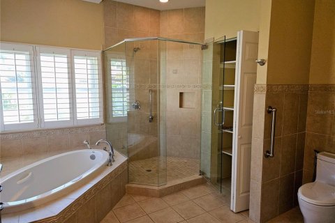 Casa en alquiler en Saint Petersburg, Florida, 3 dormitorios, 238.39 m2 № 1718341 - foto 22