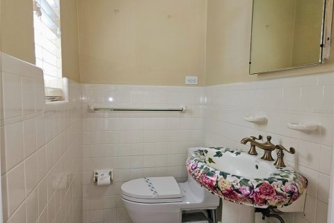Casa en alquiler en Saint Petersburg, Florida, 3 dormitorios, 238.39 m2 № 1718341 - foto 30