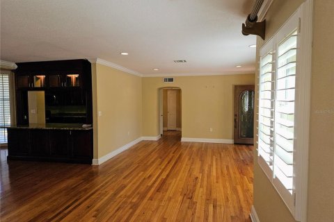 Casa en alquiler en Saint Petersburg, Florida, 3 dormitorios, 238.39 m2 № 1718341 - foto 8