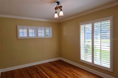 Casa en alquiler en Saint Petersburg, Florida, 3 dormitorios, 238.39 m2 № 1718341 - foto 27