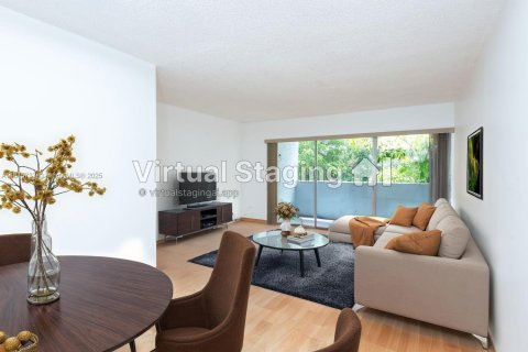 Condominio en venta en Miami, Florida, 1 dormitorio, 104.52 m2 № 1842568 - foto 1
