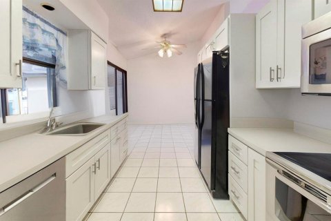 Villa ou maison à vendre à Sebastian, Floride: 4 chambres, 305.83 m2 № 2082418 - photo 25