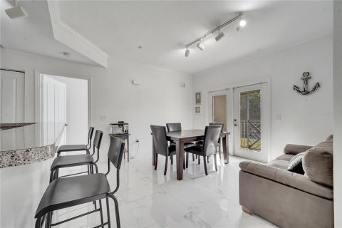 Copropriété à vendre à Orlando, Floride: 2 chambres, 111.85 m2 № 1552458 - photo 24