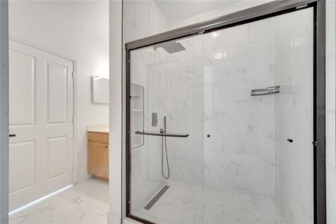 Copropriété à vendre à Orlando, Floride: 2 chambres, 111.85 m2 № 1552458 - photo 7