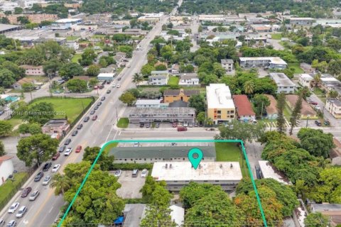 Propiedad comercial en Miami, Florida 412.21 m2 № 2012900