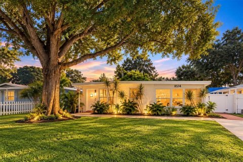 Casa en venta en Seminole, Florida, 3 dormitorios, 101.45 m2 № 2388246 - foto 2