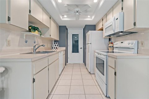 Casa en venta en Palm Harbor, Florida, 2 dormitorios, 114.27 m2 № 1779003 - foto 22