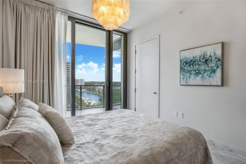 Condominio en venta en Sunny Isles Beach, Florida, 3 dormitorios, 198.53 m2 № 2424659 - foto 13