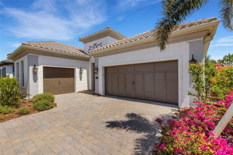 House in Nokomis, Florida 3 bedrooms, 227.61 sq.m. № 1735471 - photo 2