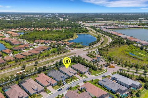 House in Nokomis, Florida 3 bedrooms, 227.61 sq.m. № 1735471 - photo 11
