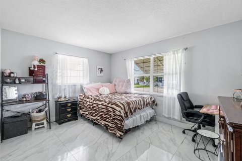 House in Boynton Beach, Florida 2 bedrooms, 104.79 sq.m. № 2186981 - photo 23