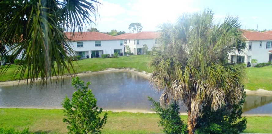 Condominio en Lake Worth, Florida, 2 dormitorios № 1210612
