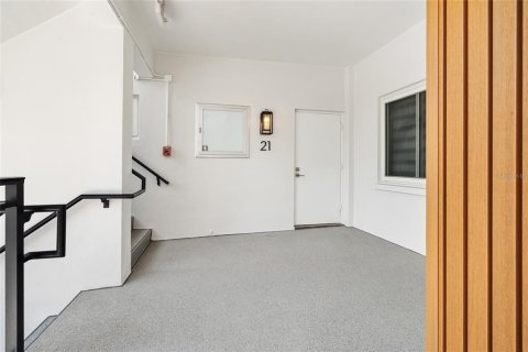 Condominio en venta en Sarasota, Florida, 2 dormitorios, 127 m2 № 1683151 - foto 4